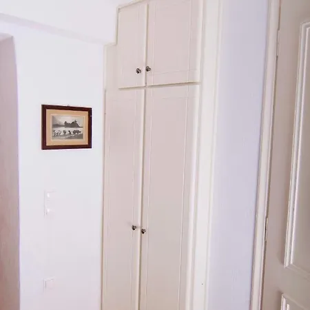 Sophie's Nest Apartment Ioulis