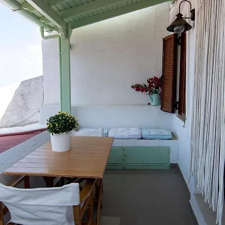 Sophie's Nest Apartment Ioulis
